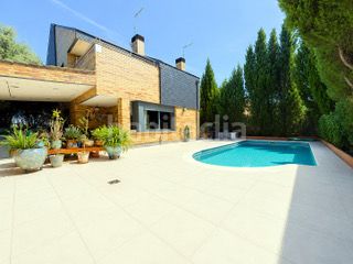 Foto 26df60c6-43e1-4ed9-b030-e11d286fbf38. Chalet with heating parking pool in Rivas Futura Rivas - Vaciamadrid