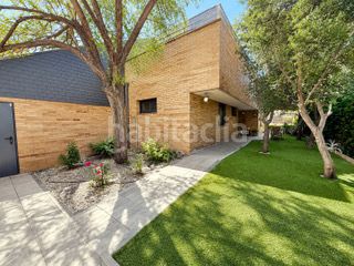 Foto 98068b07-81ad-452e-837c-4fbe5d854290. Chalet with heating parking pool in Rivas Futura Rivas - Vaciamadrid