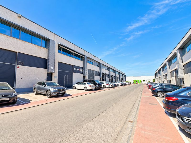 Foto c7578b4c-d0c8-464e-ab94-4733ee42c706. Nave industrial en calle la venta 11 nave industrial en meco – parque empresarial neinor henares construcción 2007 en Azuqueca de Henares