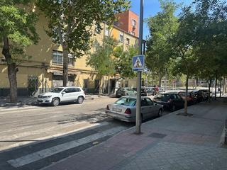 Appartement  Calle de las calesas. Oportunidad - piso para reformar - aceptamos ofertas!