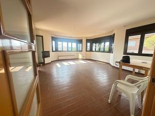 Chalet  Calle huelva. Fantastico chalet - el casar