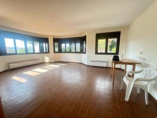 Chalet  Calle huelva. Fantastico chalet - el casar