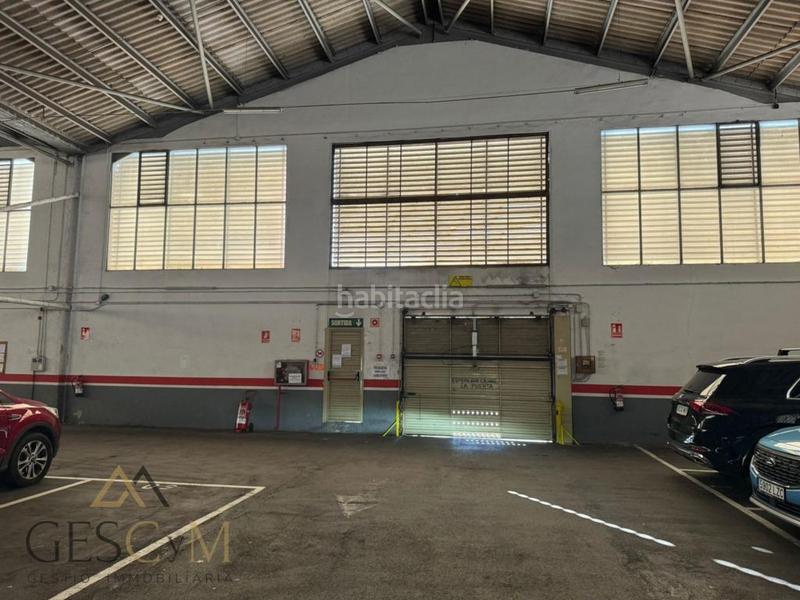 Foto 2134dbae-4e93-4e85-a025-751c6d7ef0a1. Car parking in Les Planes Sant Joan Despí