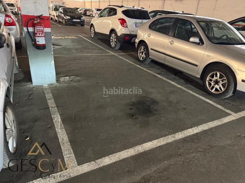 Foto 55908eae-2216-4691-87c0-924d00705786. Car parking in Les Planes Sant Joan Despí