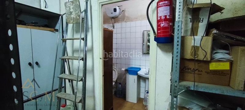 Foto e4bc0339-6a94-4e6b-bcc6-e732bf2f99f3. Local commercial dans Riera Cornellà de Llobregat