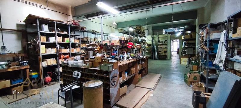 Foto f2e8a1bb-6369-4a51-9d5d-5766370cd38c. Local commercial dans Riera Cornellà de Llobregat