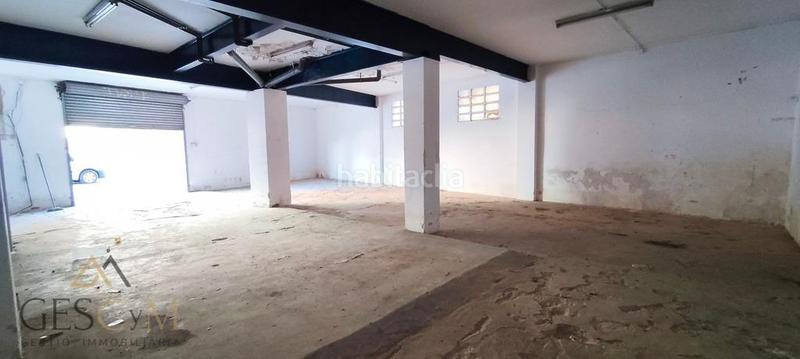 Foto ccf59bba-0daf-405c-b33f-53836927fe6e. Location local commercial dans Les Planes Sant Joan Despí