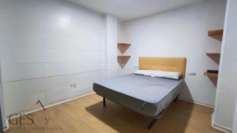 Foto 79b2864d-070c-42f7-b1b4-8d4baa6c7d44. Alquiler local comercial local en alquiler yo venta en Les Planes en Sant Joan Despí