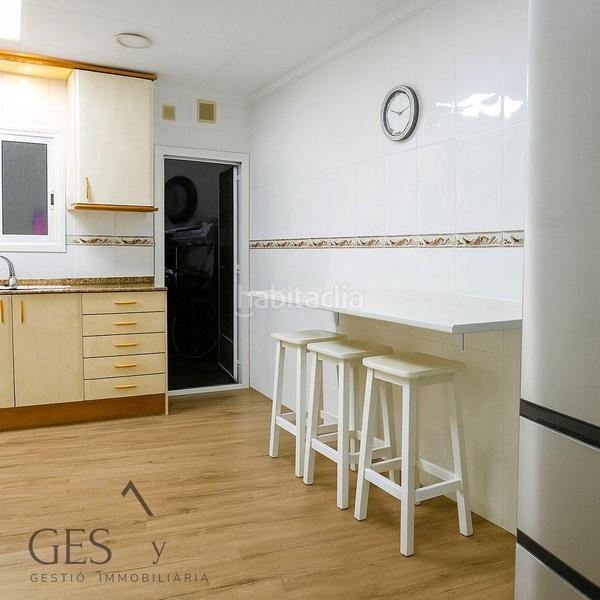 Foto bb247424-6e08-4ac4-afef-ba0717245f23. Pis a Centre Sant Joan Despí