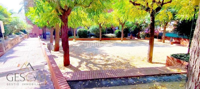 Foto aea3a215-4bba-4da1-bfbc-91abad7bfdf9. Appartamento con parcheggio in Sant Joan-TV3 Sant Joan Despí