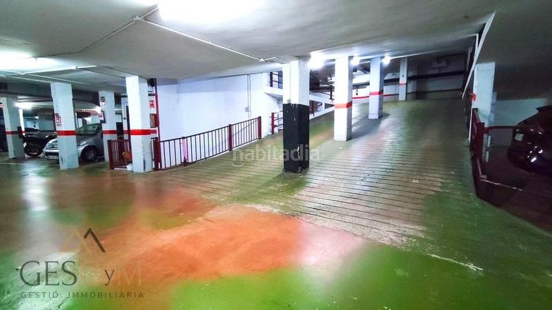 Foto 394cade2-6399-435e-b201-02c6db51a191. Aparcament cotxe a Centre Cornellà de Llobregat