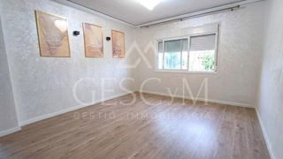 Pis a Centre. Piso en el centro de sant joan desp�