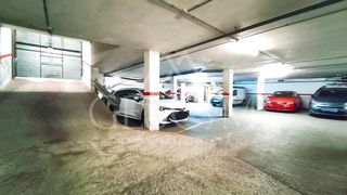 Posto auto in Les Planes. Parking en el centro de les planes de sant joan despi