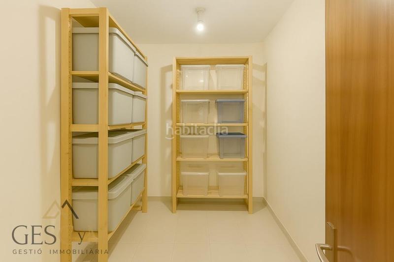 Foto cbfe20b4-b721-48f2-b11c-c022df367060. Pis amb calefacció a La Plana Esplugues de Llobregat