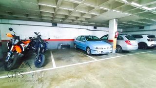Aparcament cotxe  Carrer del mestre joan corrales. Oportunidad parking en la plana, esplugues de llobregat