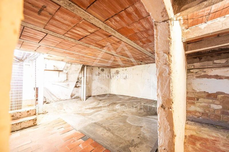 Foto e7c2976b-f2f9-4336-8c99-d1337a0b7054. Casa adossada amb calefacció a Serra d'en Camaró Sabadell