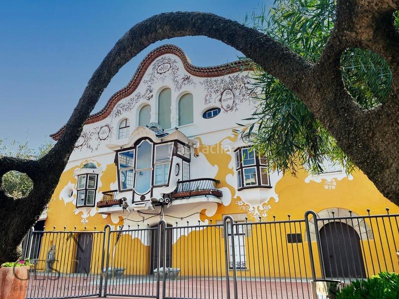 Foto 6546b046-f1fb-485e-b964-829f29613539. Parking voiture dans Torreblanca Sant Joan Despí