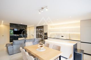 Pis a Sant Joan-TV3. Elegante piso reformado en la zona de tv3, zona residencial de s