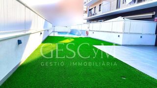 Planta baixa a Pallej�. Piso en pallej� con piscina comunitaria y terraza de  35m2