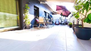 Planta baixa a Pallejà. Piso en venta en pallejà con piscina comunitaria y terraza de  3