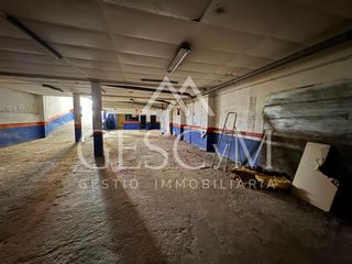 Local Comercial a La Gavarra. Gran almacen en la gavarra de cornella de llobregat