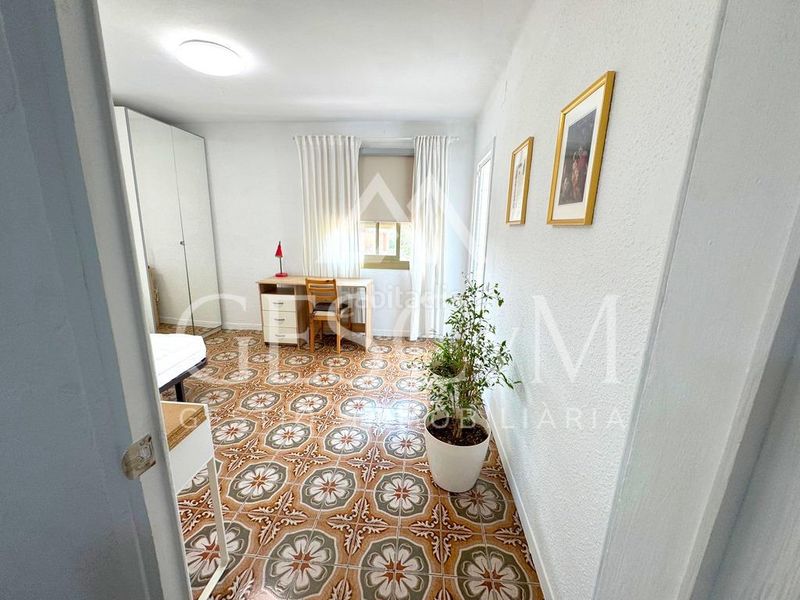 Foto c6854abb-863f-4303-ade6-48dfe26fb035. Etagenwohnung in Pubilla Cases Hospitalet de Llobregat (L´)