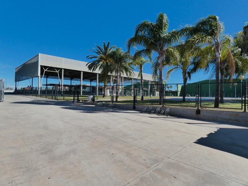 Foto 9205447d-f0d9-45d2-a750-71ce61f6426e. Terrain résidentiel dans carrer guardia civil 24 dans Rafelbunyol