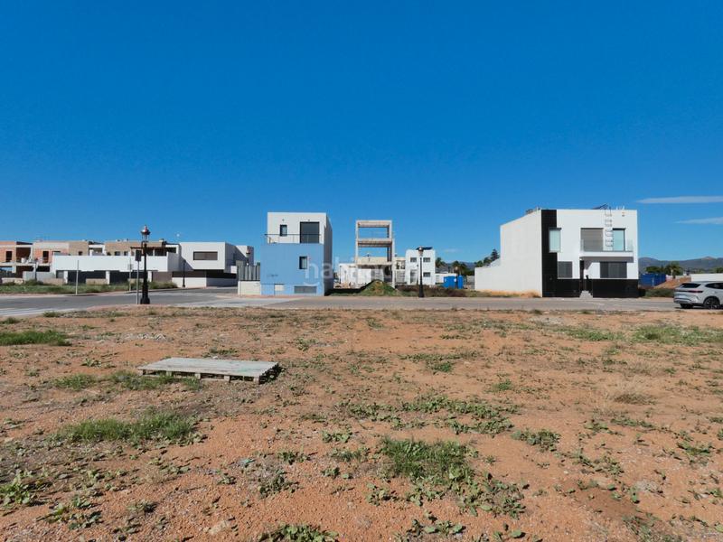 Foto b0fbc432-1edd-435c-acf1-d9affc5199c1. Terrain résidentiel dans carrer guardia civil 24 dans Rafelbunyol