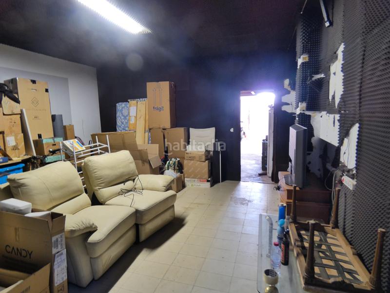 Foto e069a107-5d8a-4d0b-999d-d997d83e29db. Alquiler local comercial en camino maestro serrano 15 empieza tu nuevo negocio aqui. en Alboraya