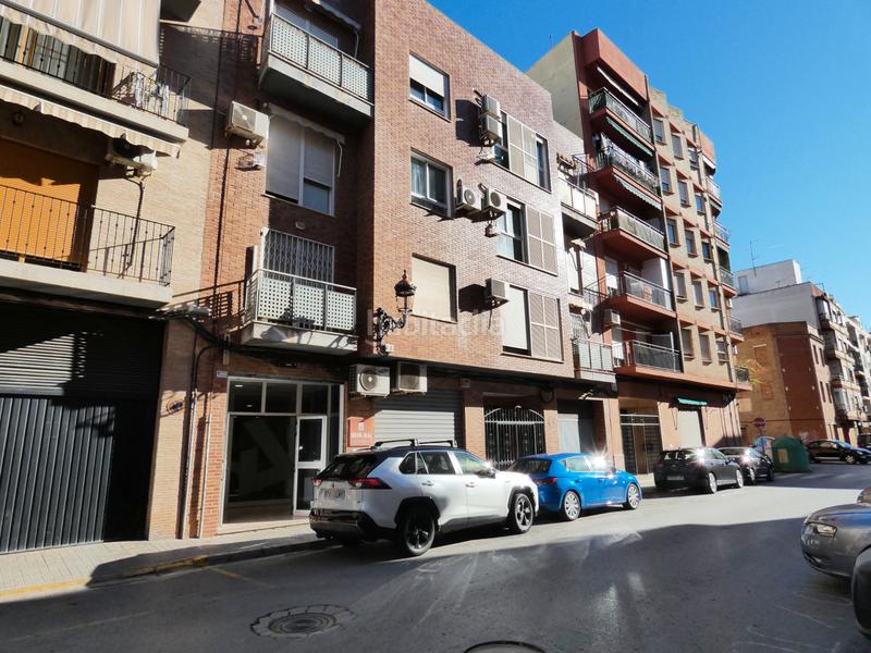 Foto fb9ce622-f04f-4d7b-a45c-be92681a0349. Lloguer local comercial a carrer marià benlliure 14 a Tavernes Blanques