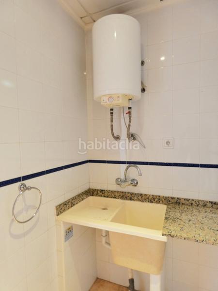 Foto 89e63302-c676-4042-9d8e-f966e2c0f7ba. Rent business premise in carrer marià benlliure 14 in Tavernes Blanques