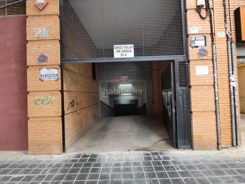 Foto 911076b1-6c62-4f6c-bae1-d853985c1a68. Car parking in carrer del pare tomàs de montañana 22 in Valencia