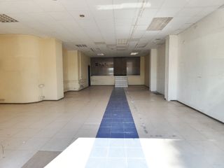 Miete Geschäftsraum in Passeig d'aragó 92. Local junto la avenida ausias march