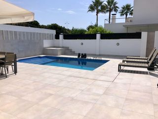 Rent Chalet in Nueva Alcántara. San pedro de alcántaravilla