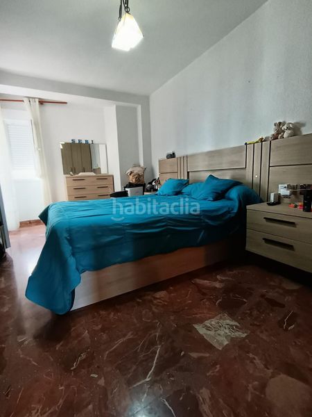 Foto abb3ce21-fa5a-4f12-8fca-22d1a061c37d. Pis a Casco Antiguo Águilas