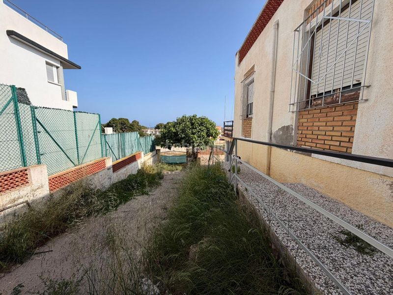 Foto 0f253ba1-7f7e-4af2-8aac-725542aab6c8. Casa amb aparcament a El Rubial Águilas