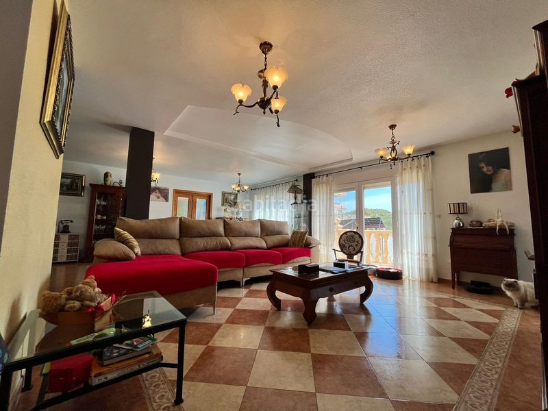 Foto 4e98e770-cec9-4470-a814-ffba5a846d18. Casa amb aparcament a Los Collados-Los Geraneos Águilas