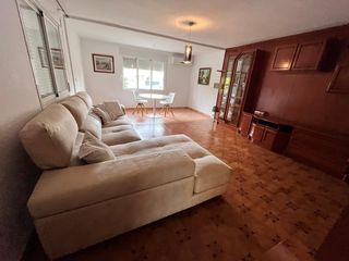 Doppelhaus  Calle alameda. Exclusivo pareado en águilas  las lomaslas yucas