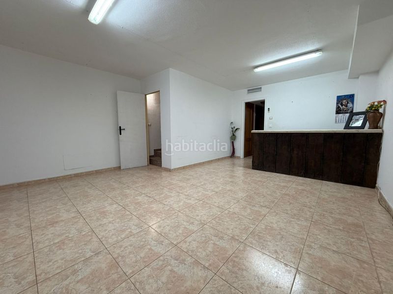 Foto 21c358e0-8248-4e1e-a1e5-829a8d4e947c. Casa amb aparcament a Águilas