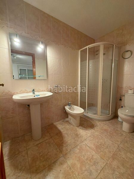 Foto a3a01167-3d2d-4f52-b873-bffba3f57d0e. Casa amb aparcament a Águilas