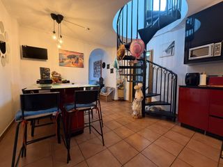 Dachwohnung  Ruggero gasparet. Encantadora propiedad en águilas  ideal para familias