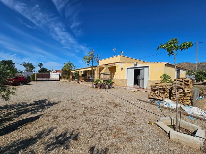 Foto f79bd7e2-55a1-44f3-8d43-77061065a109. Casa amb aparcament piscina a Tébar - Los Arejos Águilas