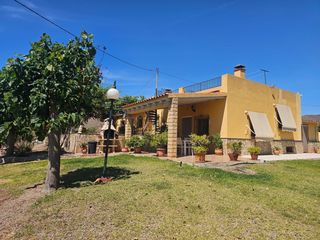 Casa a Lugar LAS LOMAS