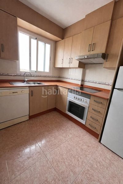 Foto 42f0a513-8f24-4515-83f4-8b689000bf89. Pis a Águilas