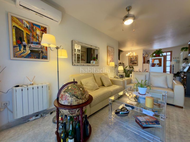 Foto 9a81e471-7345-4927-922d-5d62bd501ac3. Casa aparellada amb aparcament a Calabardina Águilas