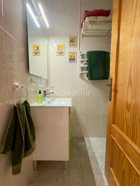 Foto d73e7246-be10-468d-95e7-644a9abcf6ed. Casa aparellada amb aparcament a Calabardina Águilas