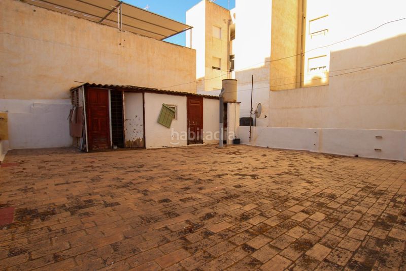 Foto fad5f484-7d0e-4f56-9a1b-e493a97a648e. Casa a Casco Antiguo Águilas