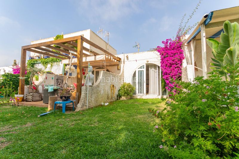 Foto e6a4d7e6-fc85-4d4e-a6e5-798d9fc655c4. Casa amb aparcament a Vera playa naturista Vera