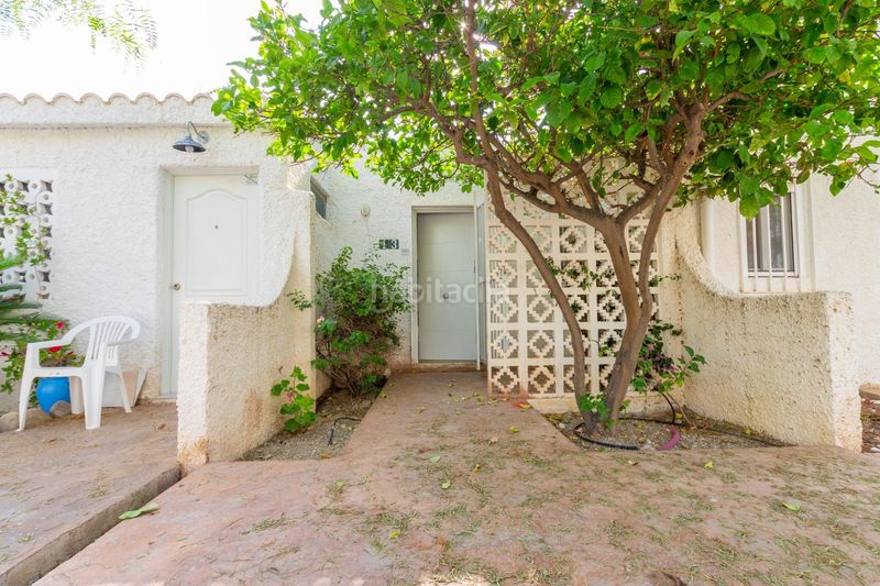 Foto f61ae689-d13c-4519-9b51-81034014fdab. Casa amb aparcament a Vera playa naturista Vera