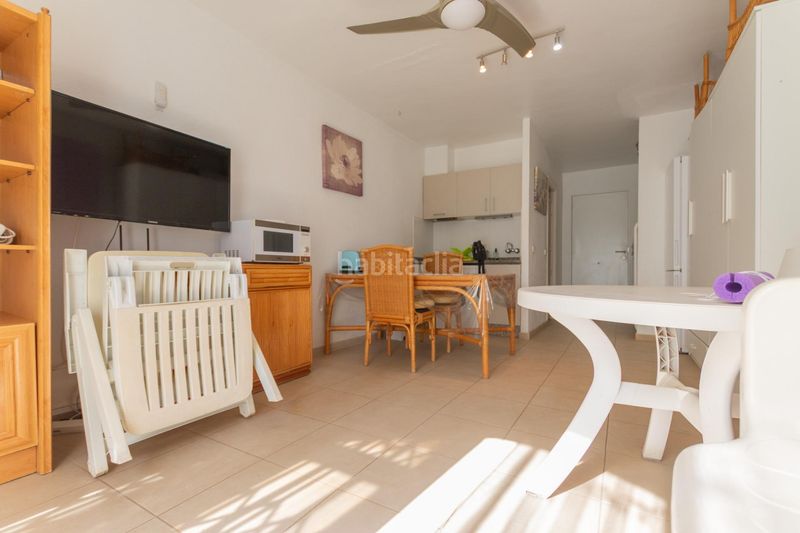 Foto f6e6b0fa-6719-4646-b760-ec9a9939b12a. Casa amb aparcament a Vera playa naturista Vera